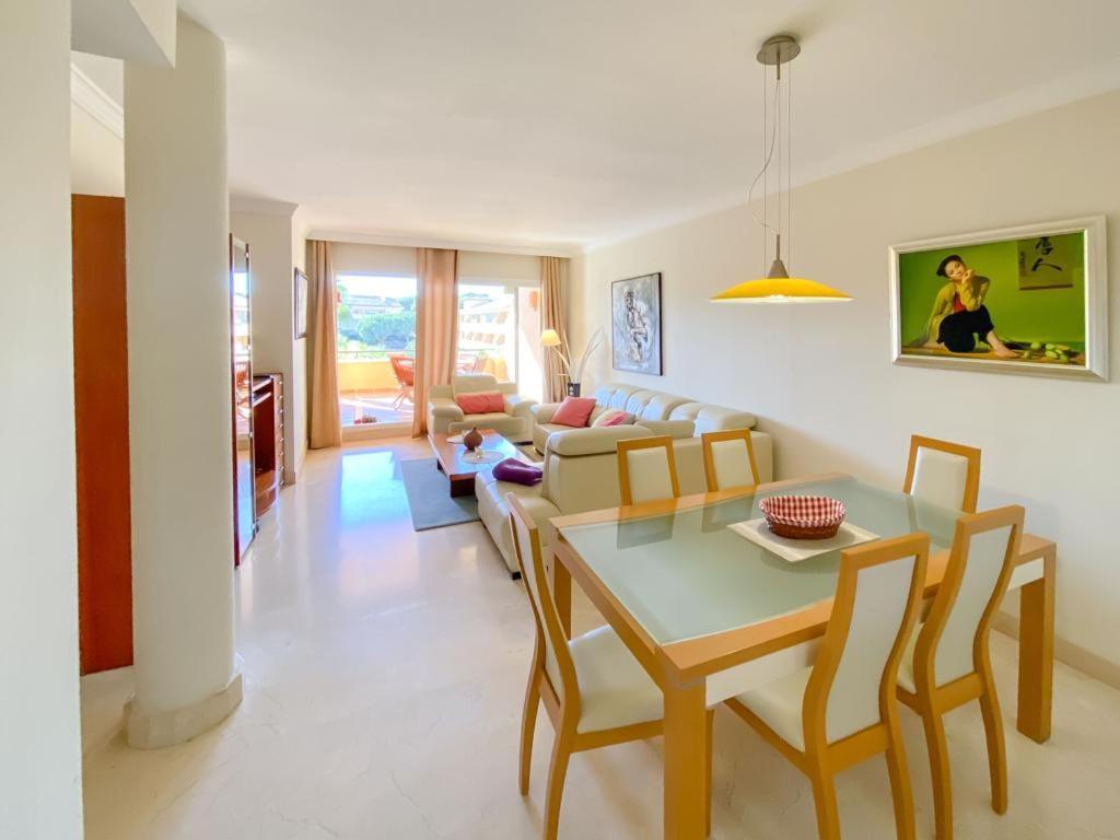 Apartamento En Los Patios De Santa Maria Golf มาร์เบยา ภายนอก รูปภาพ